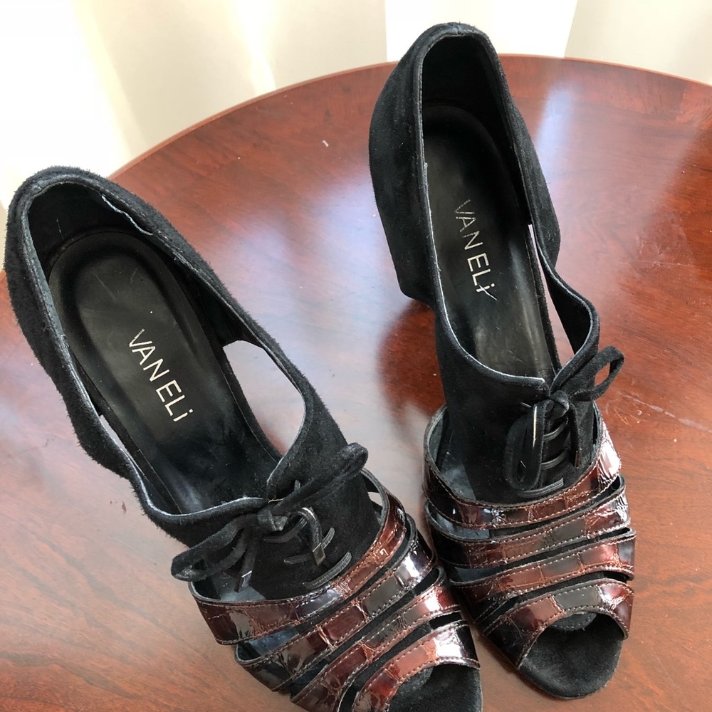 VANELi SHOES